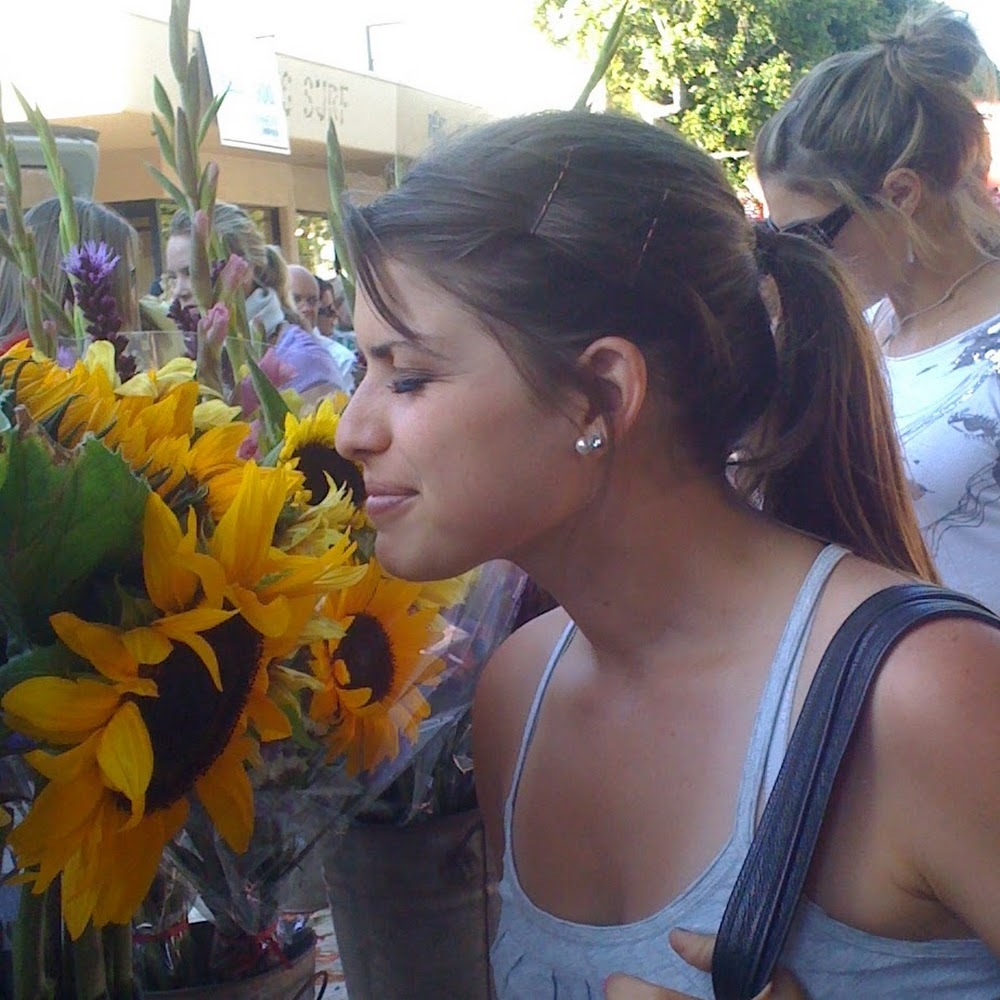 Meet your Posher, Mina